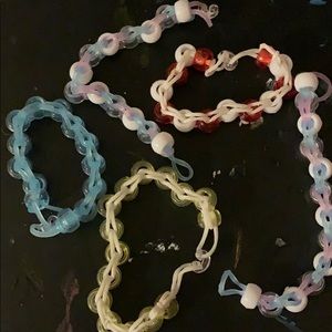 20 random rainbow loom bead bracelets